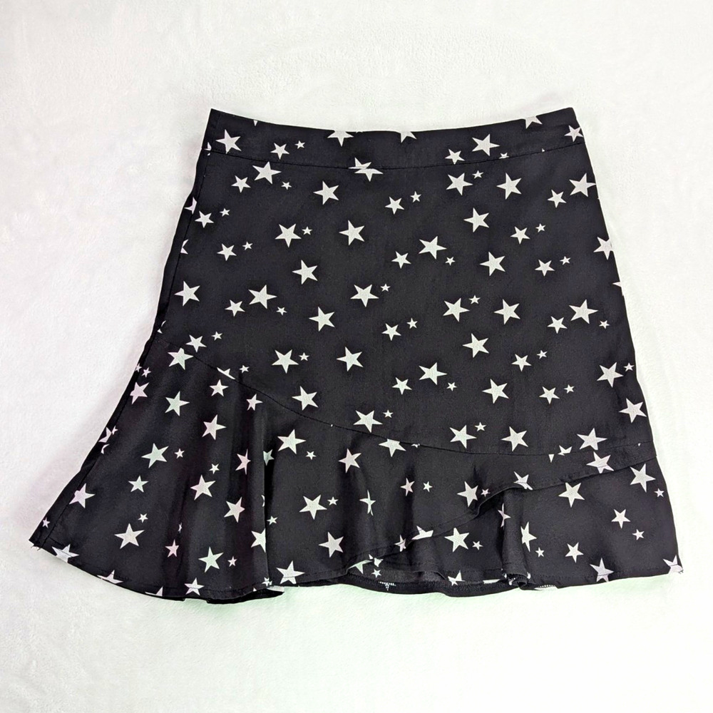 Nasty Gal Star Print Asymmetrical Ruffle Mini Skirt Sz 6 Black White Celestial
